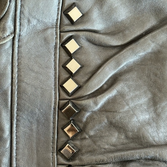 TREESJE - Picture 12 of 13